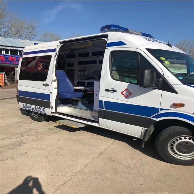 峨蔓镇私人长途救护车出租转院回家
